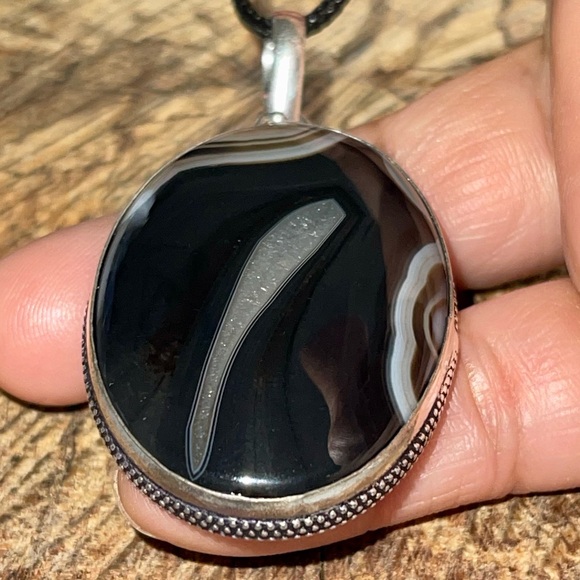 Dark Botswana Agate Pendant - Picture 9 of 11
